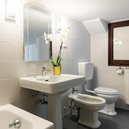 Rotonda 23 - Loft In Pantheon Lägenhet